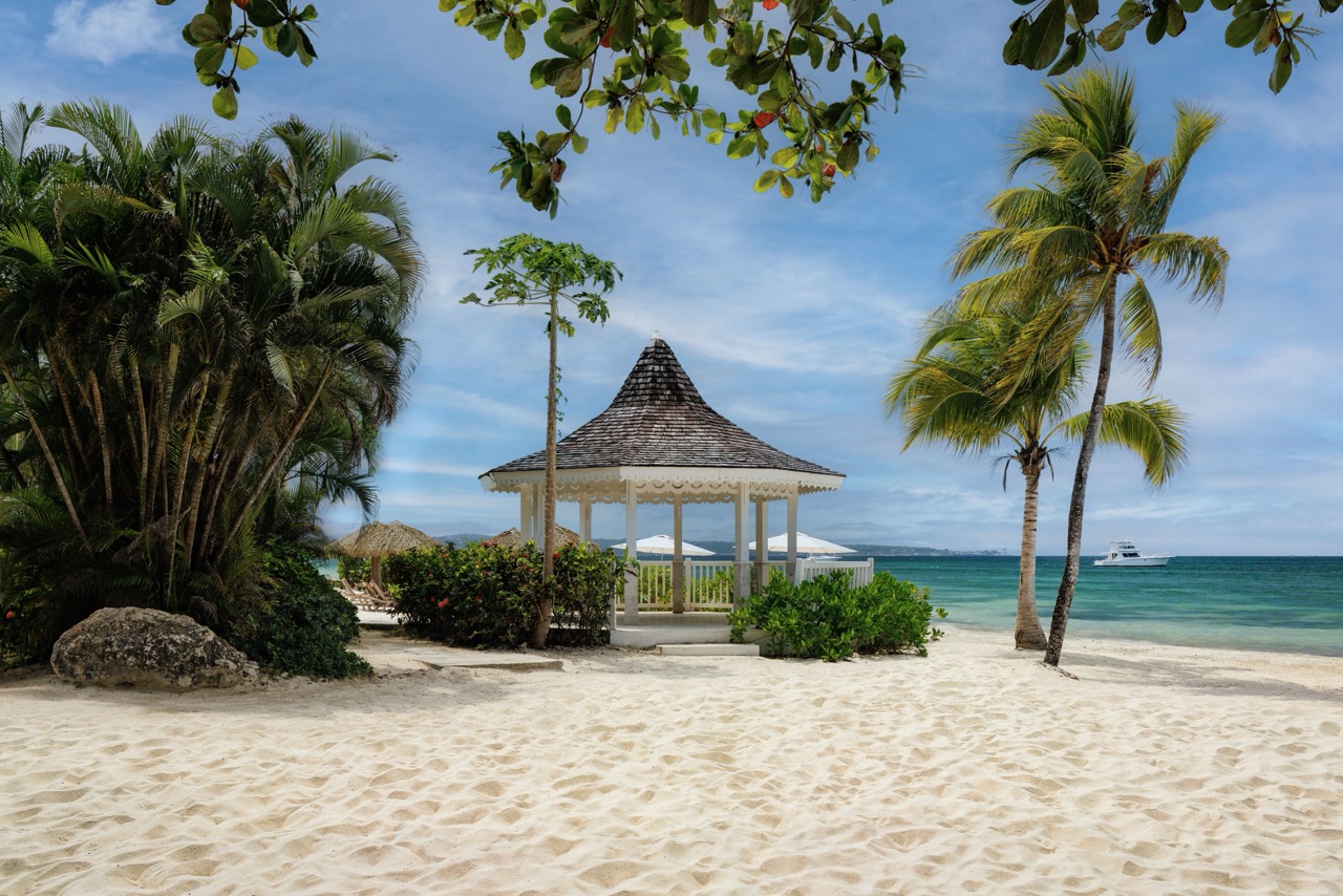 Sandals Negril beach gazebo