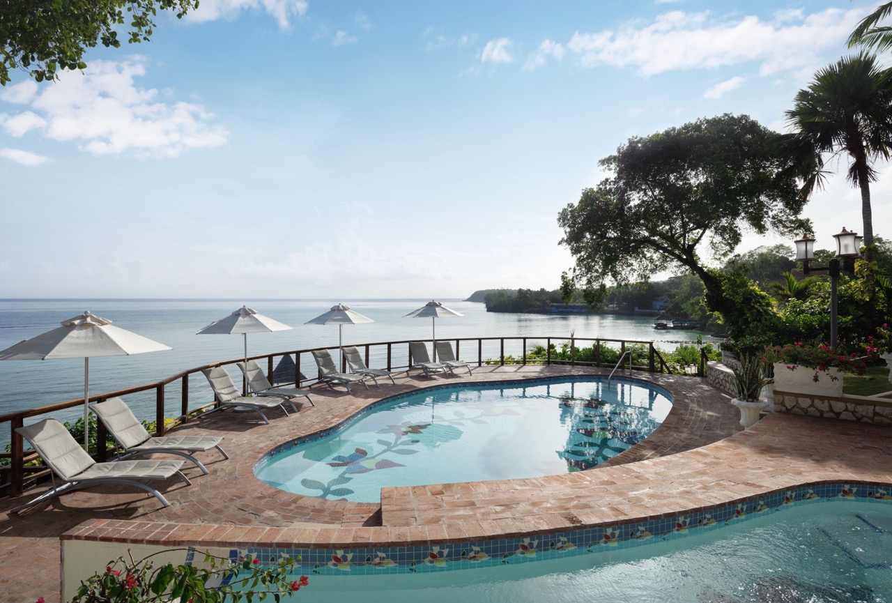 Sandals Royal Plantation main pool